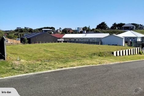 Photo of property in 3a Golf Vue Place, Castlecliff, Wanganui, 4501