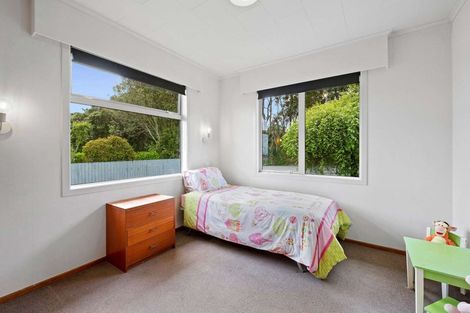 Photo of property in 410 South Road, Omata, New Plymouth, 4374