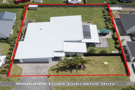 Photo of property in 8 Defender Crescent, Beachlands, Auckland, 2018