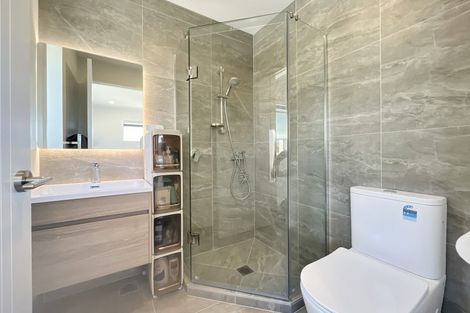 Photo of property in 1 Irwin Lane, Windsor Park, 0632