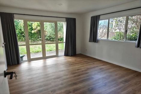 Photo of property in 42 Sharon Road, Waiake, Auckland, 0630