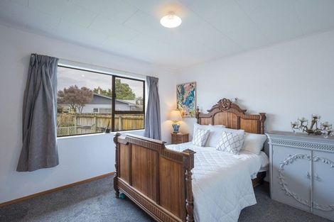 Photo of property in 7a Windlesham Place, Wakefield, 7025