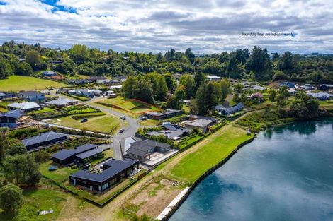 Photo of property in 11 Stevenson Way, Rangatira Park, Taupo, 3330