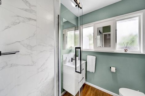 Photo of property in 23 Landsdowne Terrace, Cashmere, Christchurch, 8022