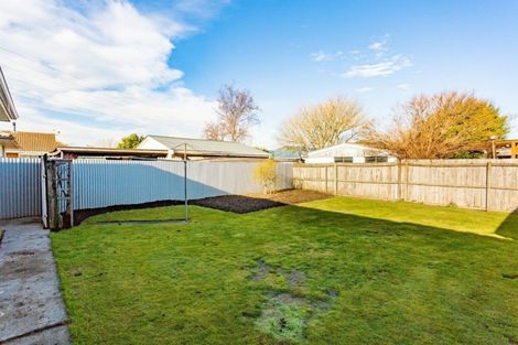 Photo of property in 60 Denise Crescent, Hornby, Christchurch, 8042
