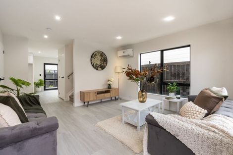 Photo of property in 35c Hamilton Road, Papatoetoe, Auckland, 2025