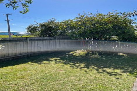 Photo of property in 1/1004 Papamoa Beach Road, Papamoa Beach, Papamoa, 3118