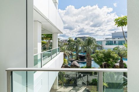 Photo of property in 206/136 Marine Parade, Mount Maunganui, 3116