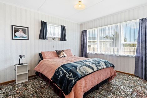 Photo of property in 3 Drake Street, Levin, 5510