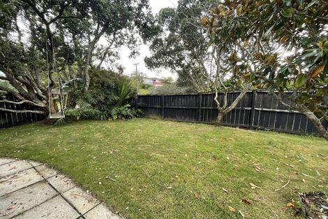 Photo of property in 25 Alamein Avenue, Belmont, Auckland, 0622