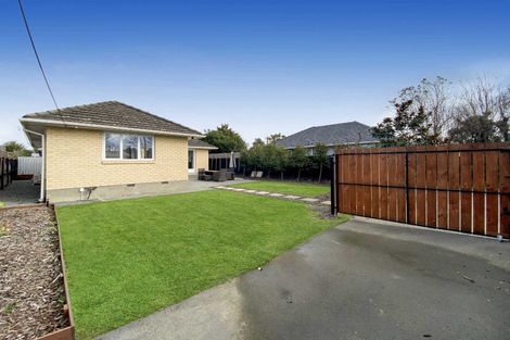 Photo of property in 18 Awatea Road, Hornby, Christchurch, 8042