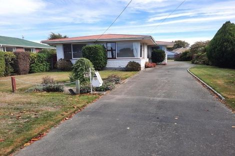 Photo of property in 146 Springs Road, Hornby, Christchurch, 8042