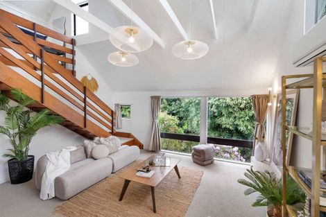 Photo of property in 49 Great North Road, Saint Johns Hill, Whanganui, 4501