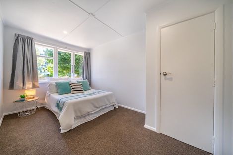 Photo of property in 14f1- Holdsworth Avenue, Trentham, Upper Hutt, 5018
