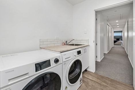 Photo of property in 15 Chimango Place, Rolleston, 7615