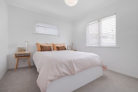 Photo of property in 4a Valley Road, Mount Maunganui, 3116