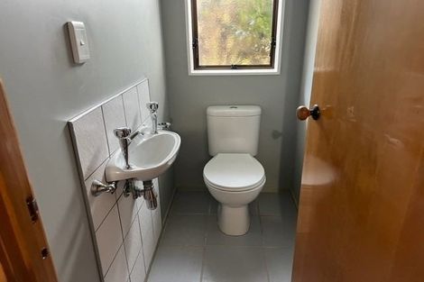 Photo of property in 19 Petrel Place, Massey, Auckland, 0614