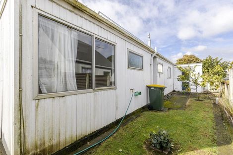 Photo of property in 9a Brierley Place, Marfell, New Plymouth, 4310