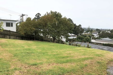 Photo of property in 3/123 Birkdale Road, Birkdale, Auckland, 0626