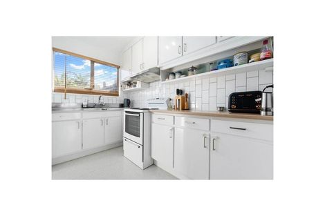 Photo of property in 4 Brooklyn Avenue, Papatoetoe, Auckland, 2025