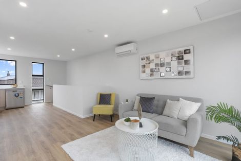 Photo of property in Tauhara Ridge Drive, Richmond Heights, Taupo, 3330