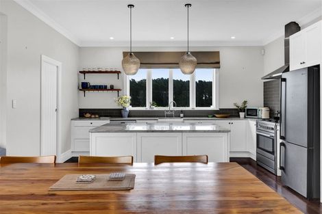 Photo of property in 200 Egmont Road, Hillsborough, New Plymouth, 4372