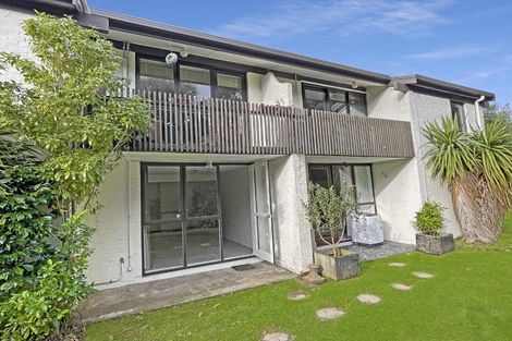 Photo of property in 141a Churton Drive, Churton Park, Wellington, 6037