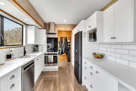 Photo of property in 140a Cooper Road, Pollok, Waiuku, 2684