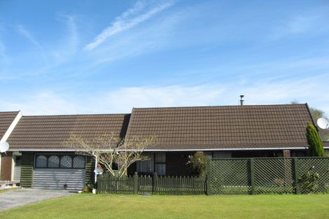 Photo of property in 18/16a Disraeli Street, Westport, 7825