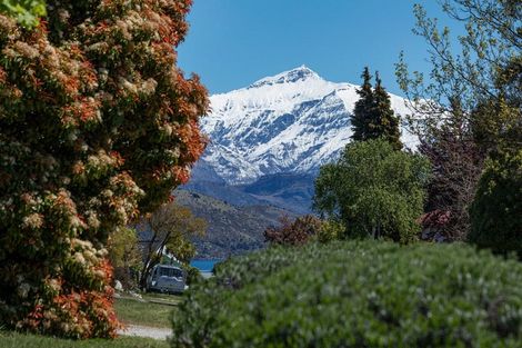 Photo of property in 9 Hunter Crescent, Wanaka, 9305