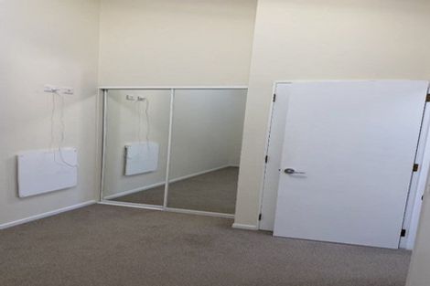 Photo of property in Pirie Street Townhouses, 15/35 Pirie Street, Mount Victoria, Wellington, 6011