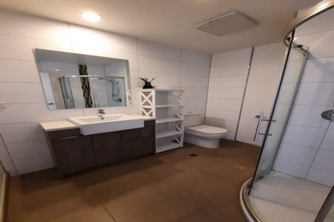 Photo of property in Apollo Apartments, 201/46 Rosedale Road, Rosedale, Auckland, 0632