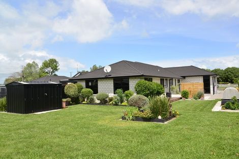 Photo of property in 2 Alan Livingston Drive, Cambridge, 3434