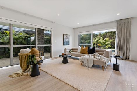Photo of property in 284e Schnapper Rock Road, Schnapper Rock, Auckland, 0632
