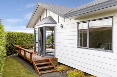 Photo of property in 19 Brunette Drive, Acacia Bay, Taupo, 3330