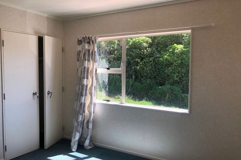 Photo of property in 106b Moorefield Road, Johnsonville, Wellington, 6037