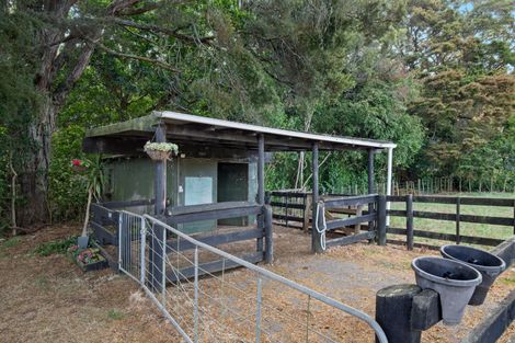 Photo of property in 202 Masters Road, Waiuku, 2682
