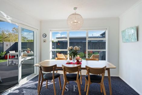 Photo of property in 12 Matuhi Street, Waikanae, 5036