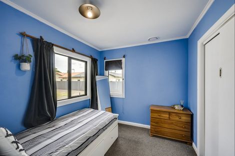 Photo of property in 13 Howard Road, Taradale, Napier, 4112