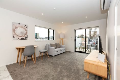 Photo of property in 2/158 Kilmore Street, Christchurch Central, Christchurch, 8013