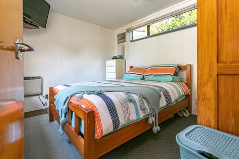 Photo of property in 121 Waireka Place, Whangamata, 3620