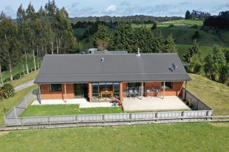 Photo of property in 1239 No 2 Road, Te Ranga, Te Puke, 3182