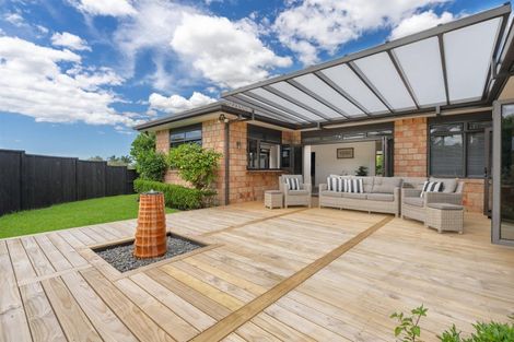 Photo of property in 52 Merriman Place, Pyes Pa, Tauranga, 3112
