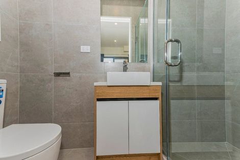 Photo of property in 31 Statesman Street, Henderson, Auckland, 0612