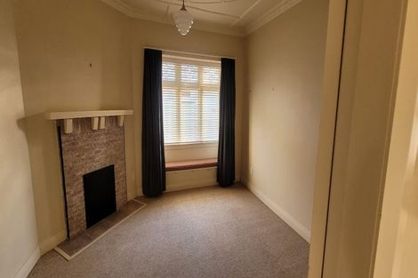 Photo of property in 40 Birdwood Road, Waterloo, Lower Hutt, 5011