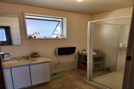 Photo of property in 2/18 Rutherford Street, Woolston, Christchurch, 8023