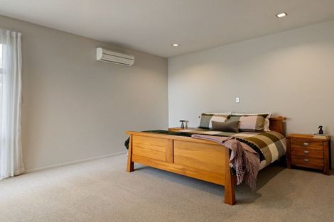 Photo of property in 15 Azure Place, Huntington, Hamilton, 3210