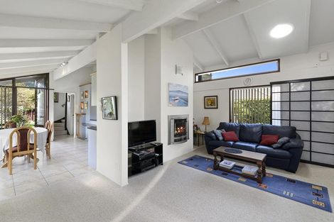 Photo of property in 30 Rata Street, Waikanae, 5036