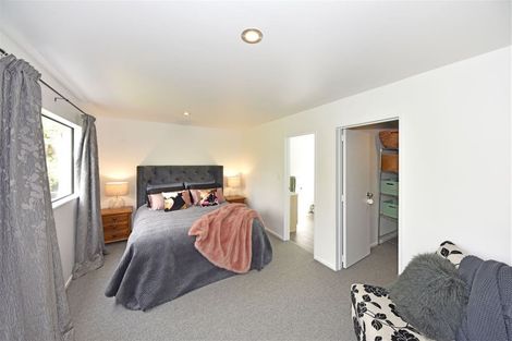 Photo of property in 16 Zephyr Terrace, Governors Bay, 8971