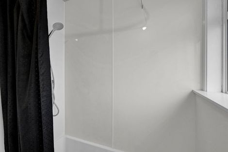 Photo of property in 41 Blagdon Road, Marfell, New Plymouth, 4310